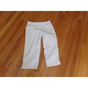 Worthington white capris size 10P Excellent